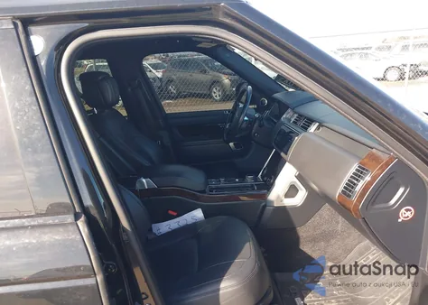 2018 Land Rover Range Rover 5.0L V8 Supercharged z USA, uszkodzony, nr VIN SALGS5RE9JA382070